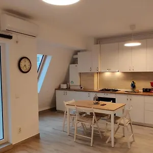 Apartment Maramures - Airport And Therme - Self Check-in, Otopeni